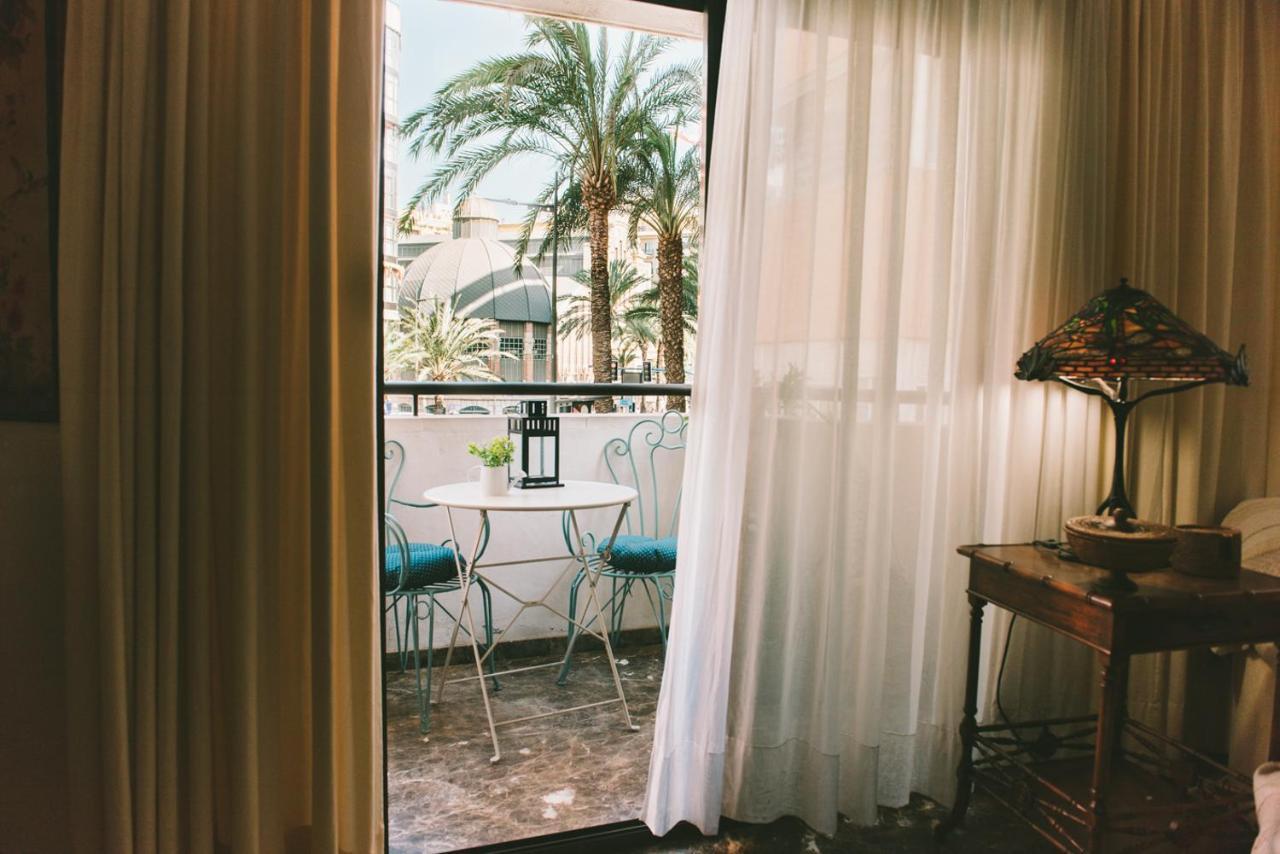 Bright Apartment In The City Center Αλικάντε Εξωτερικό φωτογραφία